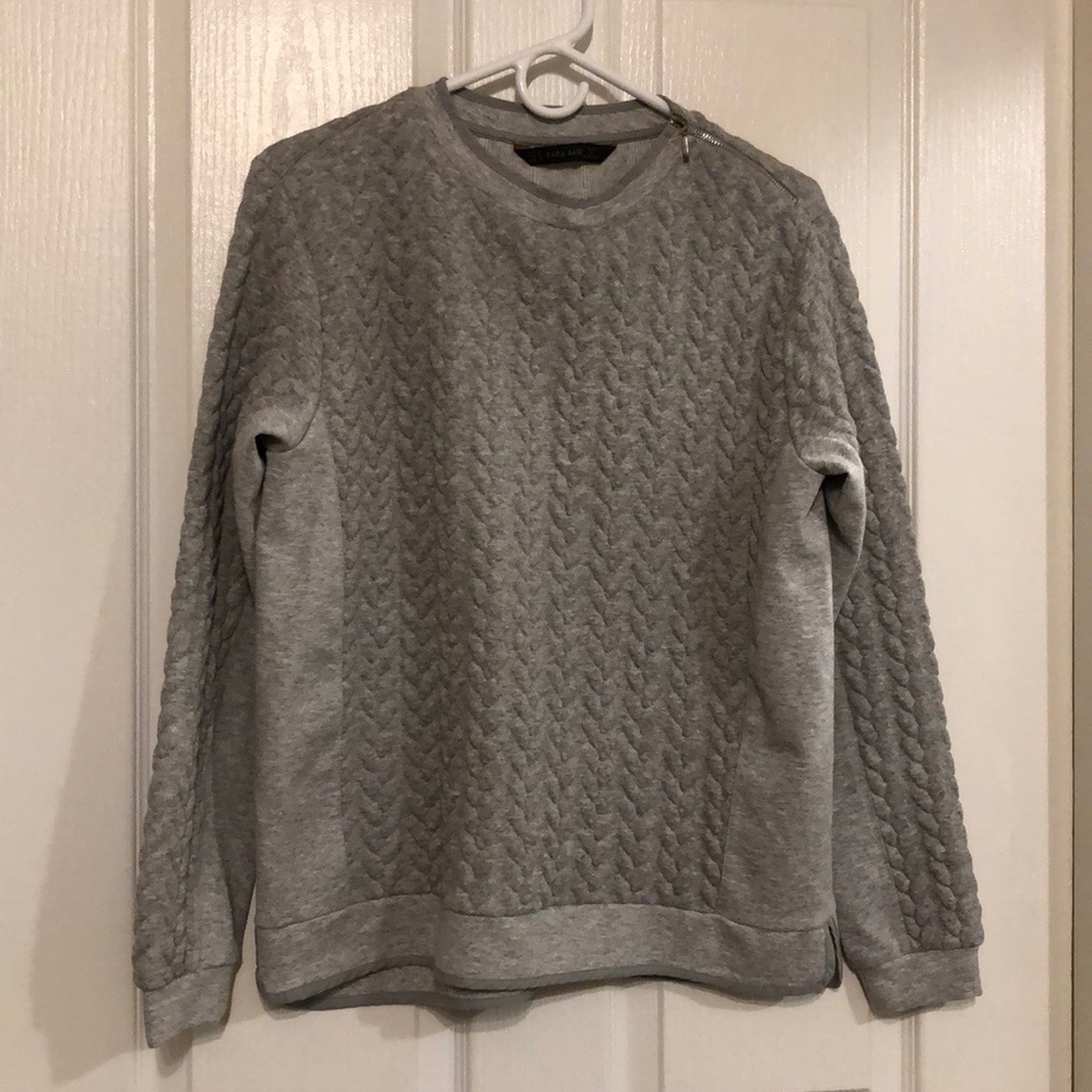 2/$20 or free Zara 3D “cable” sweatshirt